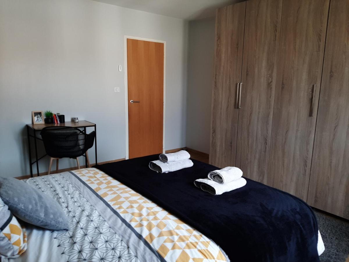 Chambre Double Dans Maison Chaleureuse Et Familiale Carcassonne Buitenkant foto